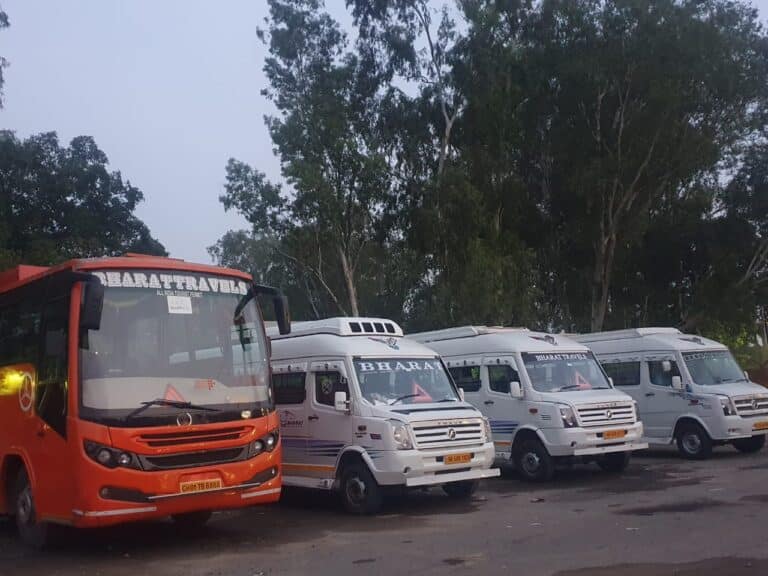 Mini bus hire in Chandigarh