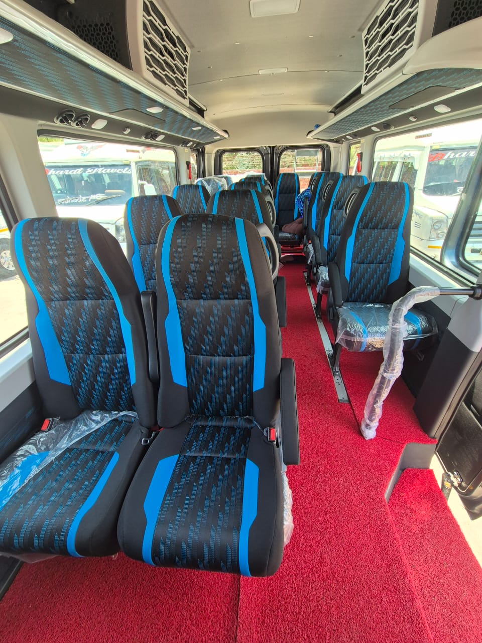 How to Choose the Right Tempo Traveller for Your Group Trip - Luxury Interior Layout